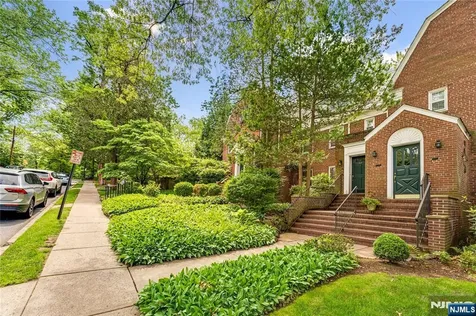 185 Palisade Avenue Englewood NJ 07631