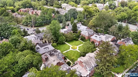 185 Palisade Avenue Englewood NJ 07631