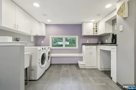 435 Cypress Court New Milford NJ 07646