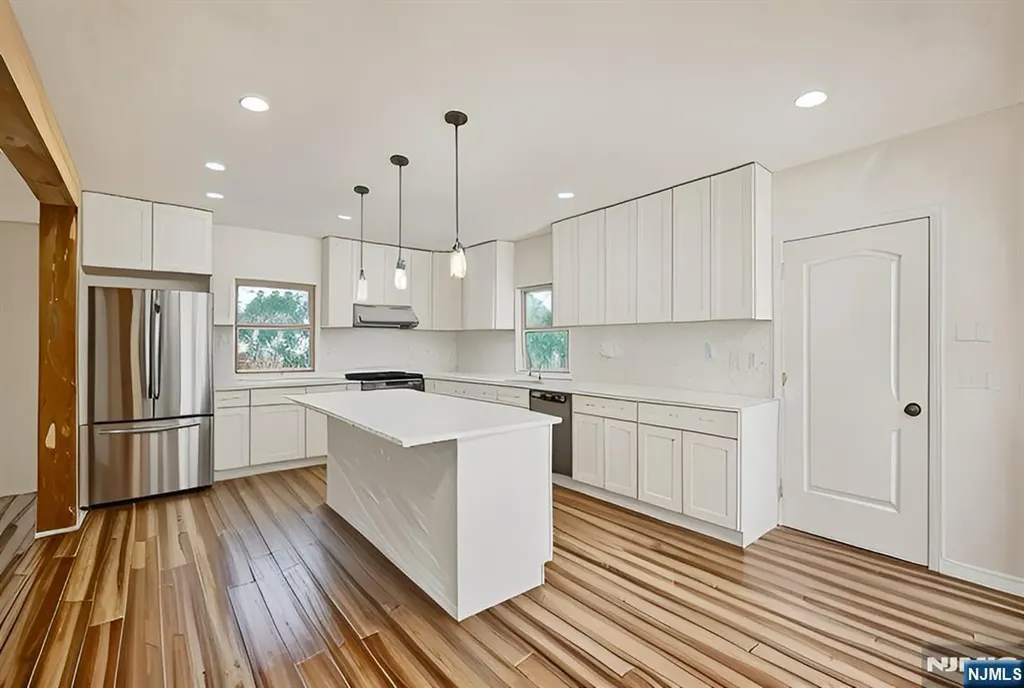 1899 Washington Valley Road Bridgewater NJ 08836