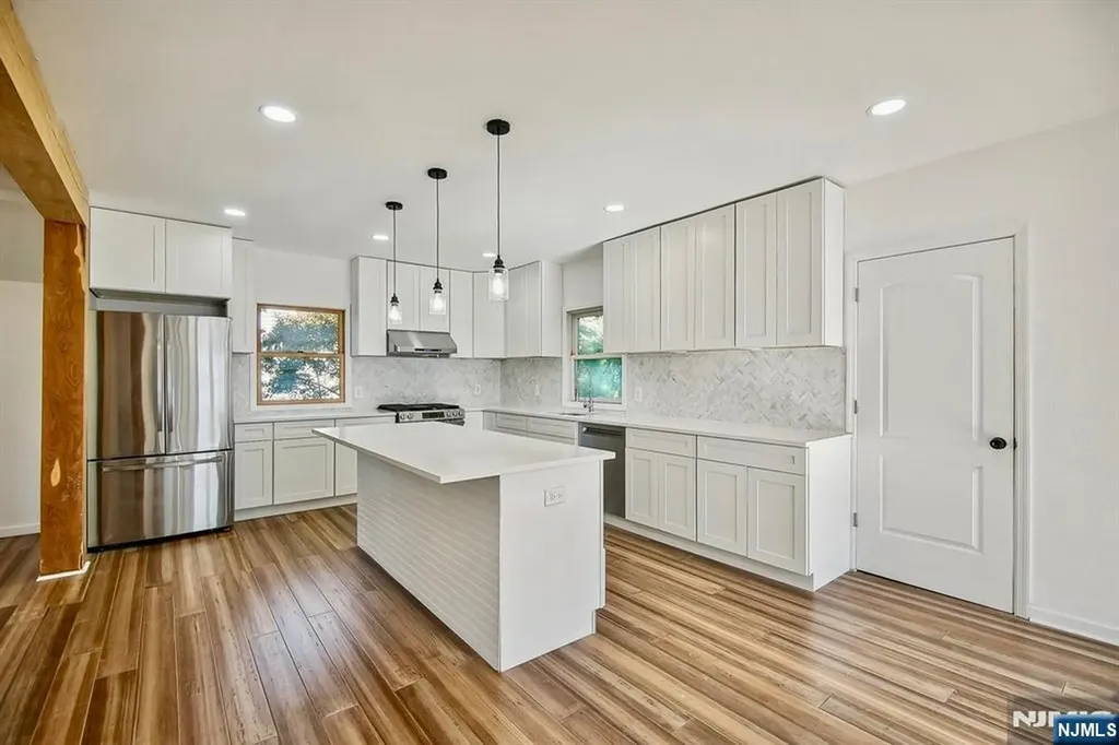 1899 Washington Valley Road Bridgewater NJ 08836