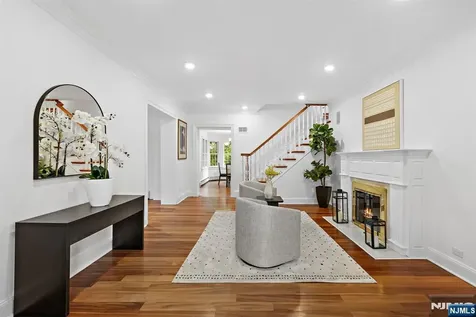 830 Summit Avenue River Edge NJ 07661