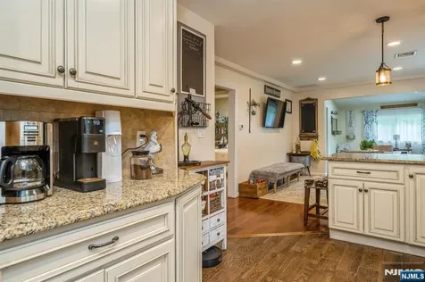 203 La Rue Road West Milford NJ 07435
