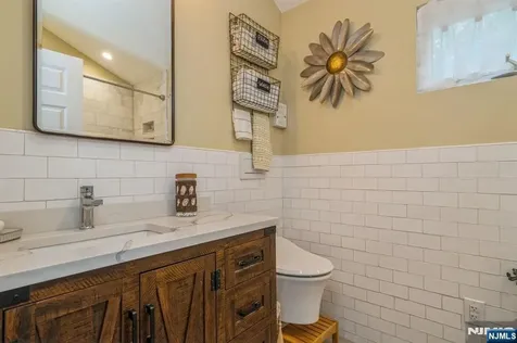 203 La Rue Road West Milford NJ 07435