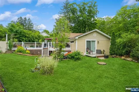 203 La Rue Road West Milford NJ 07435