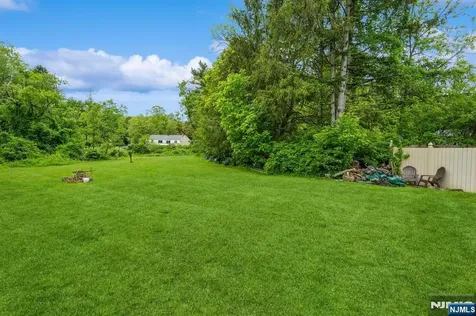 203 La Rue Road West Milford NJ 07435
