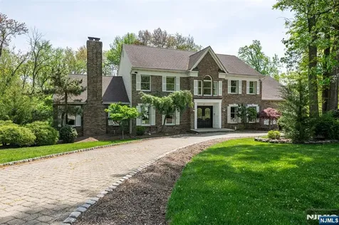 17 Doremus Road Mahwah NJ 07430