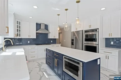 17 Doremus Road Mahwah NJ 07430