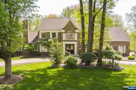17 Doremus Road Mahwah NJ 07430