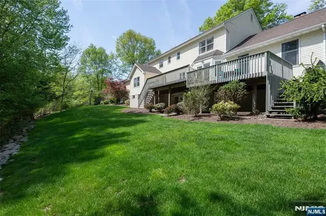 17 Doremus Road Mahwah NJ 07430