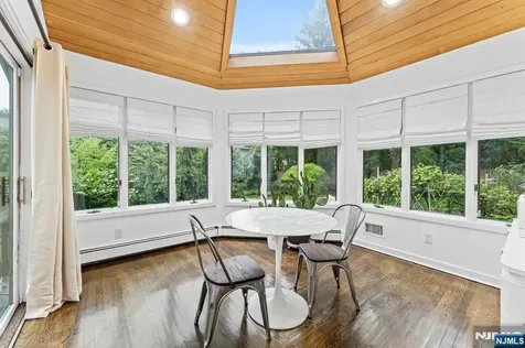 22 Laurence Court Closter NJ 07624