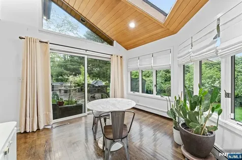 22 Laurence Court Closter NJ 07624