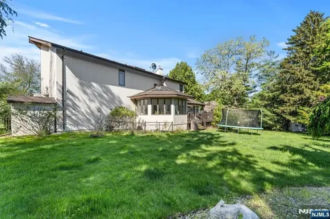 22 Laurence Court Closter NJ 07624