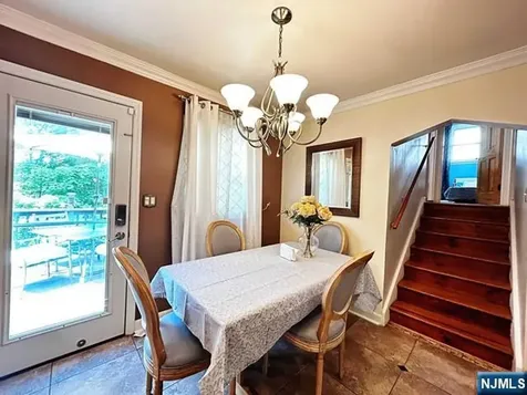 321 Maplewood Drive Paramus NJ 07652