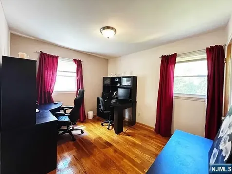 321 Maplewood Drive Paramus NJ 07652
