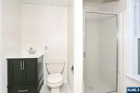 18 Etheridge Place Park Ridge NJ 07656