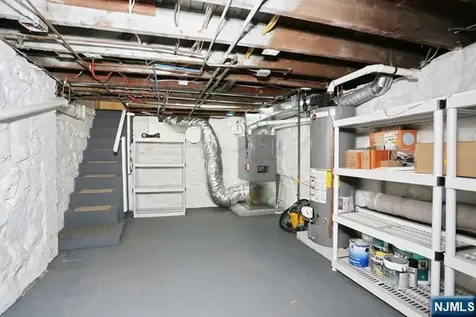 18 Etheridge Place Park Ridge NJ 07656