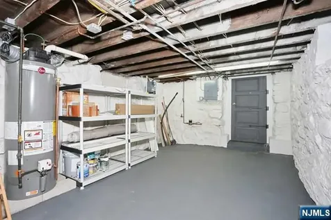 18 Etheridge Place Park Ridge NJ 07656