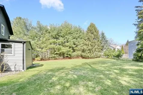 18 Etheridge Place Park Ridge NJ 07656