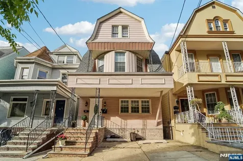 132 Kensington Avenue Jersey City NJ 07304