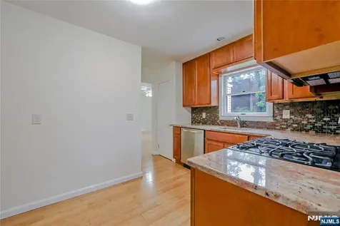 38 Pitcairn Avenue Ho-ho-kus NJ 07423