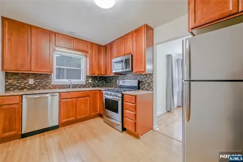 38 Pitcairn Avenue Ho-ho-kus NJ 07423