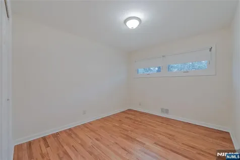 38 Pitcairn Avenue Ho-ho-kus NJ 07423