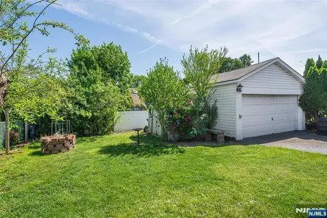 32 Martin Clifton NJ 07012