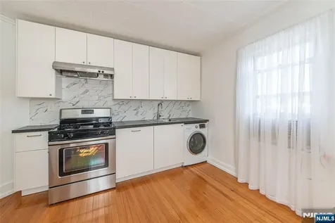 32 Martin Clifton NJ 07012