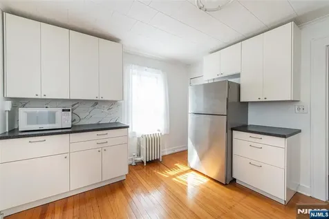 32 Martin Clifton NJ 07012