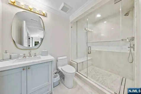 23 E Denison Drive Saddle River NJ 07458