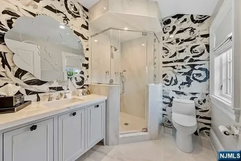 23 E Denison Drive Saddle River NJ 07458