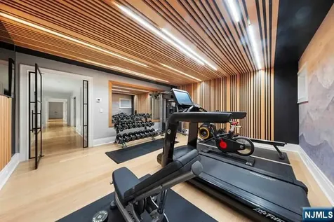 23 E Denison Drive Saddle River NJ 07458