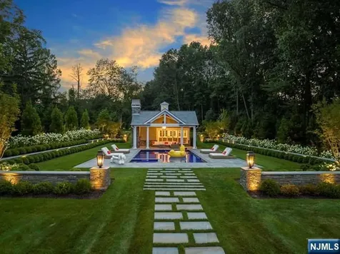 23 E Denison Drive Saddle River NJ 07458