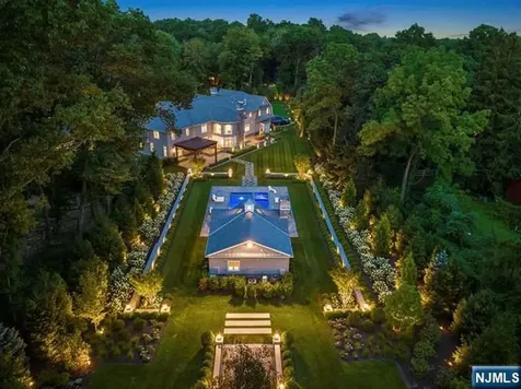 23 E Denison Drive Saddle River NJ 07458