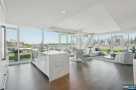 800 Avenue At Port Imperial Boulevard Weehawken NJ 07086