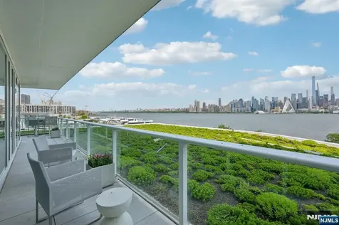 800 Avenue At Port Imperial Boulevard Weehawken NJ 07086