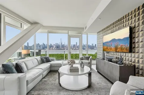 800 Avenue At Port Imperial Boulevard Weehawken NJ 07086