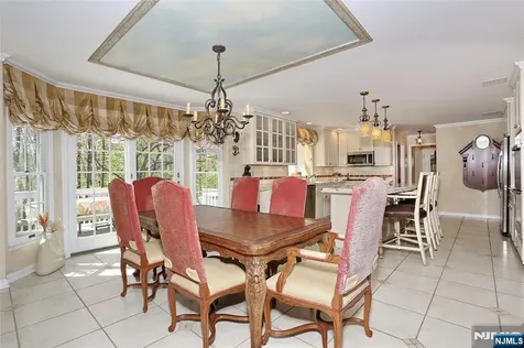 12 Hutton Drive Mahwah NJ 07430