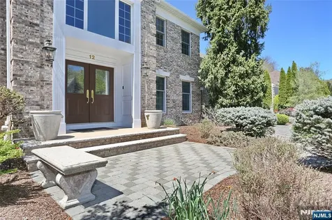12 Hutton Drive Mahwah NJ 07430
