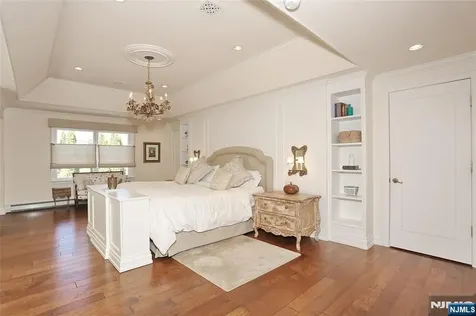 12 Hutton Drive Mahwah NJ 07430