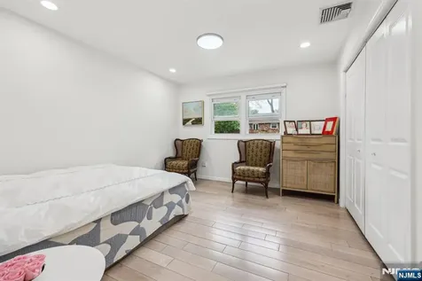 327 Congers Avenue Northvale NJ 07647