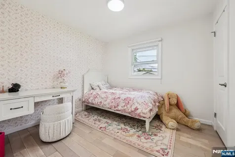 327 Congers Avenue Northvale NJ 07647