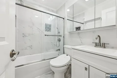 327 Congers Avenue Northvale NJ 07647