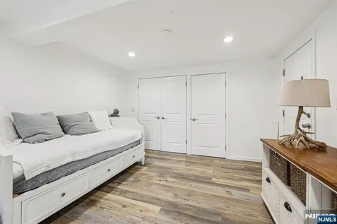 327 Congers Avenue Northvale NJ 07647