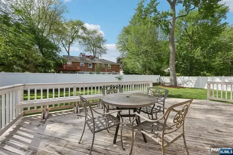 327 Congers Avenue Northvale NJ 07647