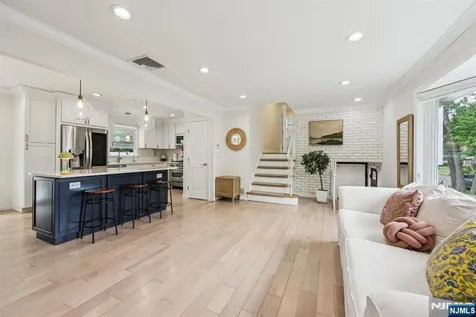 327 Congers Avenue Northvale NJ 07647