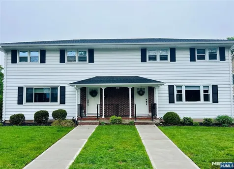 12 Maple Avenue Waldwick NJ 07463