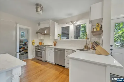 400 Prospect Avenue Oradell NJ 07649