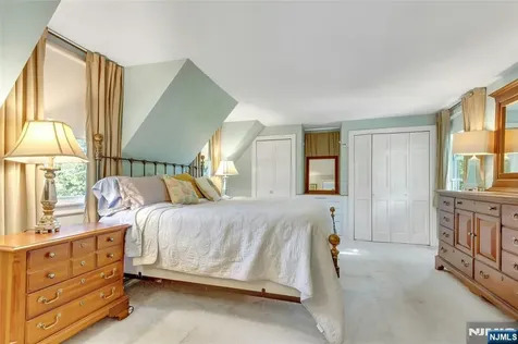 400 Prospect Avenue Oradell NJ 07649